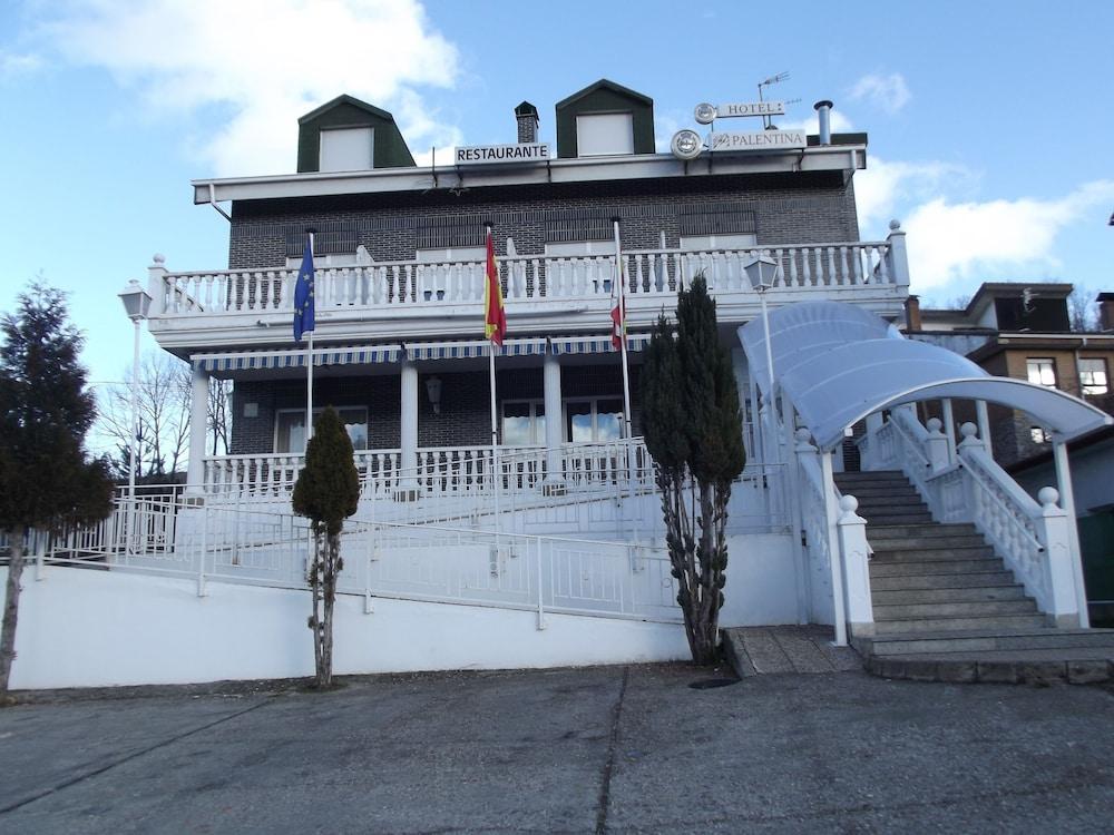Montana Palentina Hotel Гуардо Екстериор снимка