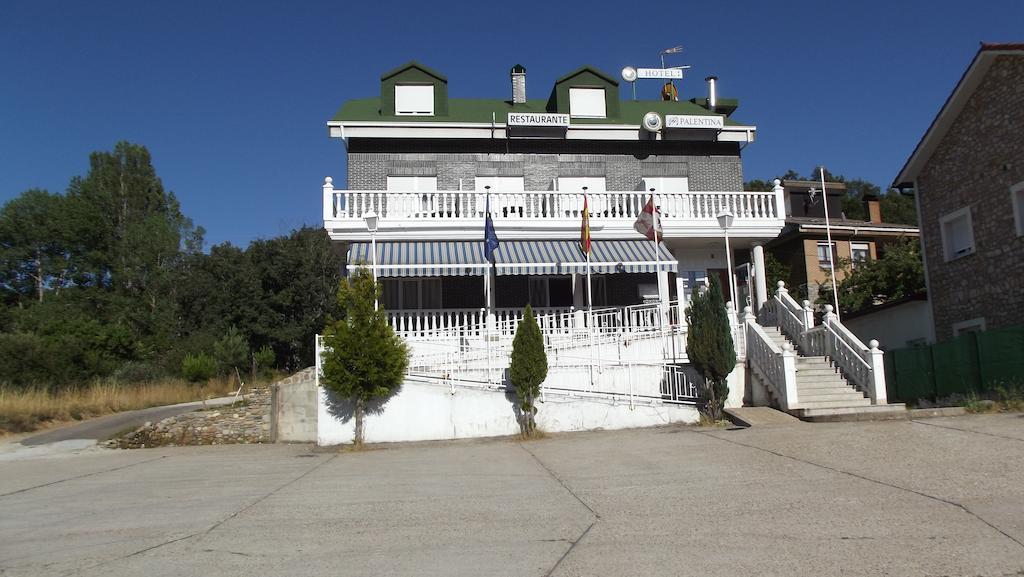 Montana Palentina Hotel Гуардо Екстериор снимка