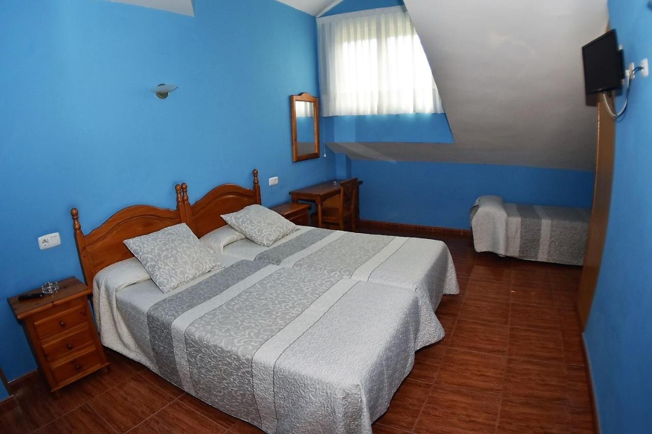 Montana Palentina Hotel Гуардо Екстериор снимка
